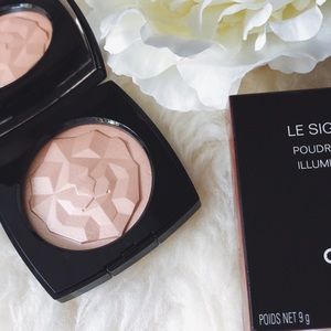 Chanel Le Signe du Lion Illuminating Powder Rose